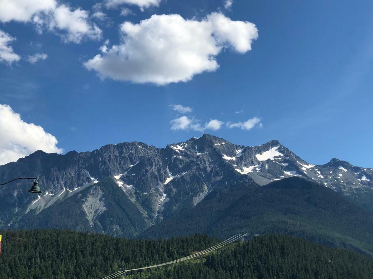 马桩汽车旅馆 彭伯顿 外观 照片